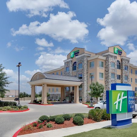 Holiday Inn Express & Suites San Antonio Brooks City Base By Ihg Extérieur photo