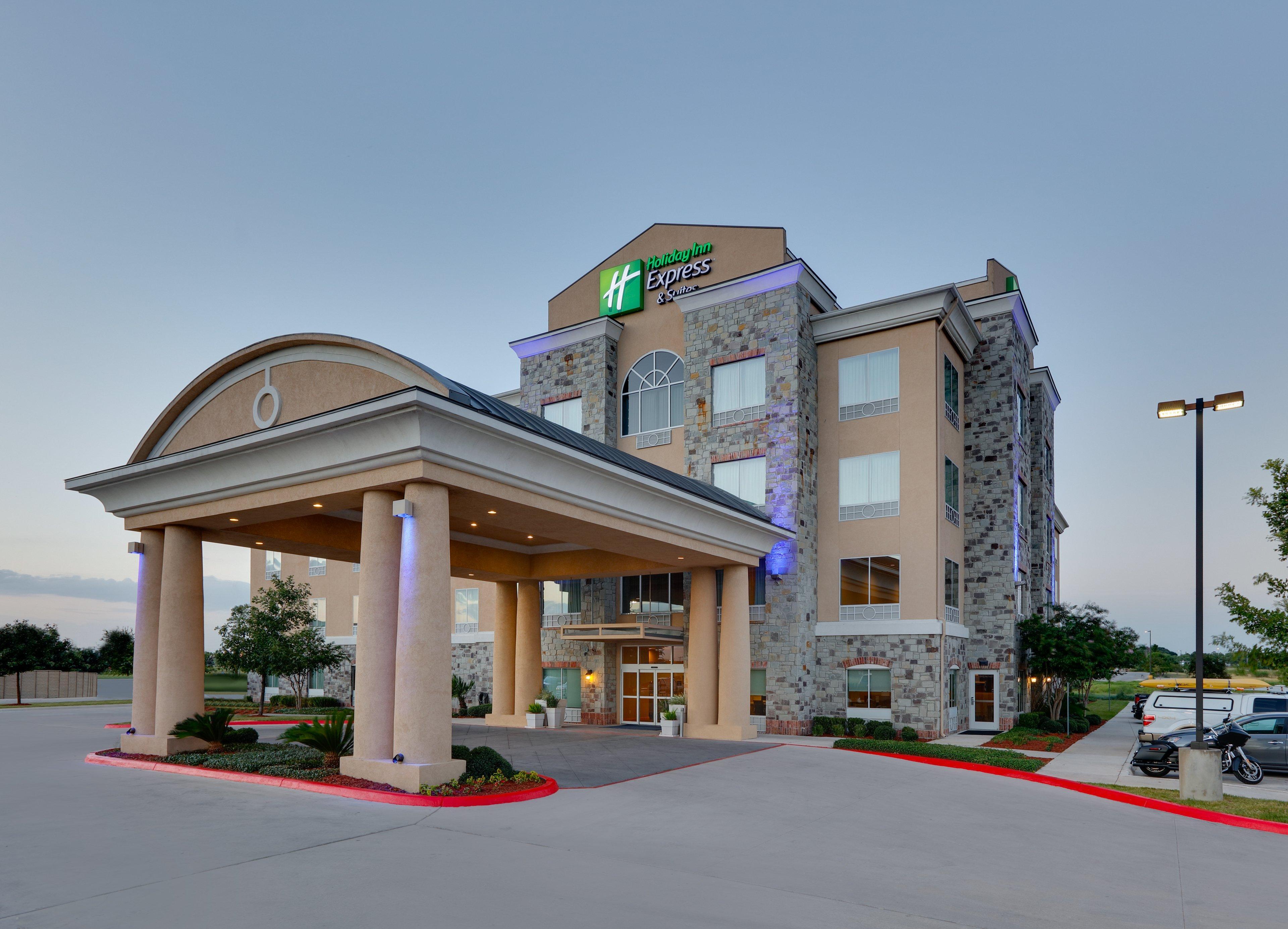 Holiday Inn Express & Suites San Antonio Brooks City Base By Ihg Extérieur photo