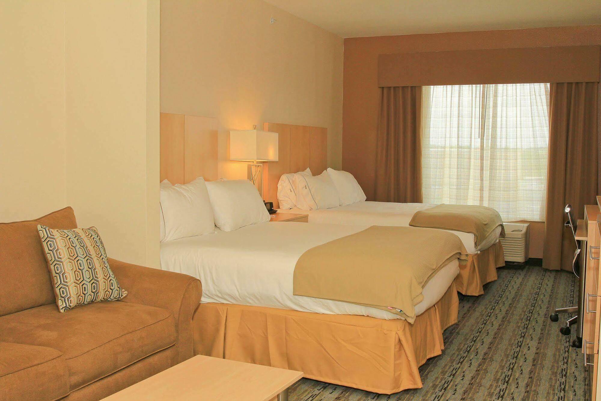 Holiday Inn Express & Suites San Antonio Brooks City Base By Ihg Extérieur photo