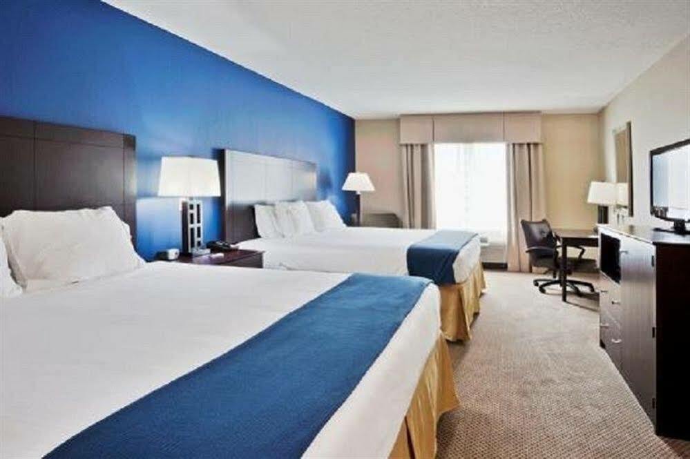 Holiday Inn Express & Suites San Antonio Brooks City Base By Ihg Extérieur photo